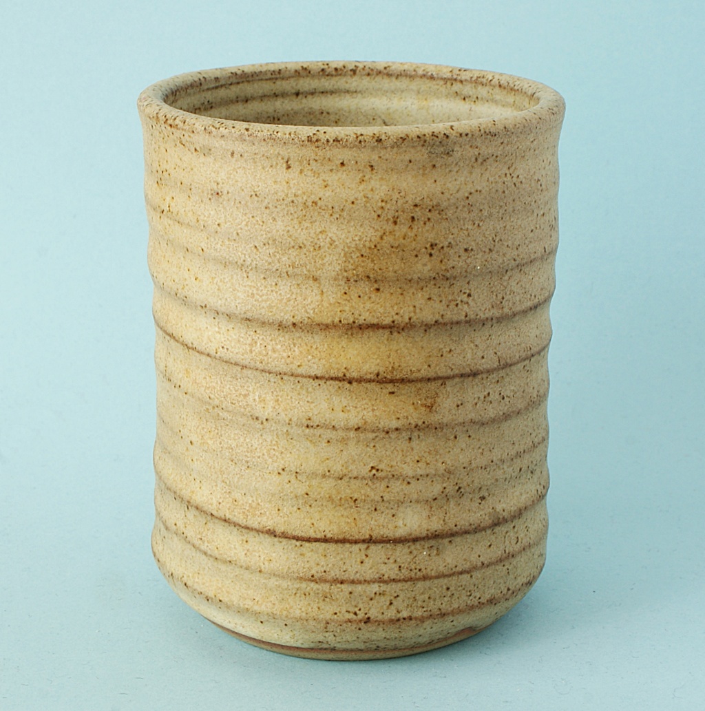 Studio Pottery Jam/Honey Pot Dsc04126