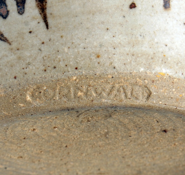 Unknown  CORNWALL pottery mark?? Dsc04625