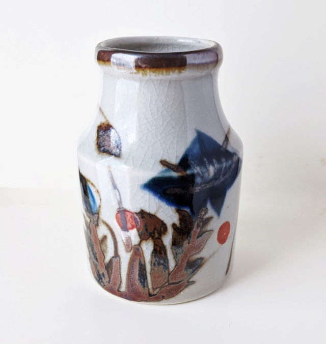 Pottery Vase - Mexico, Korean or Otagiri maybe Pxl_2138