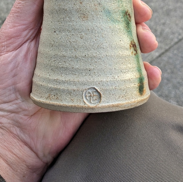 Pottery Vase Adrian Lewis-Evans Pxl_2349