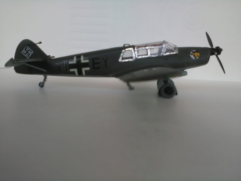 [HELLER] MESSERSCHMITT Bf 108 B "TAIFUN" Img_2187