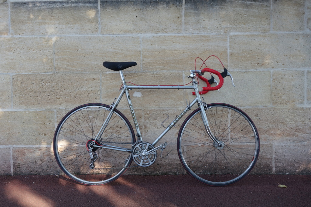Cycle Auxemery - (base Gitane Tour de France de 1976) Dsc07424