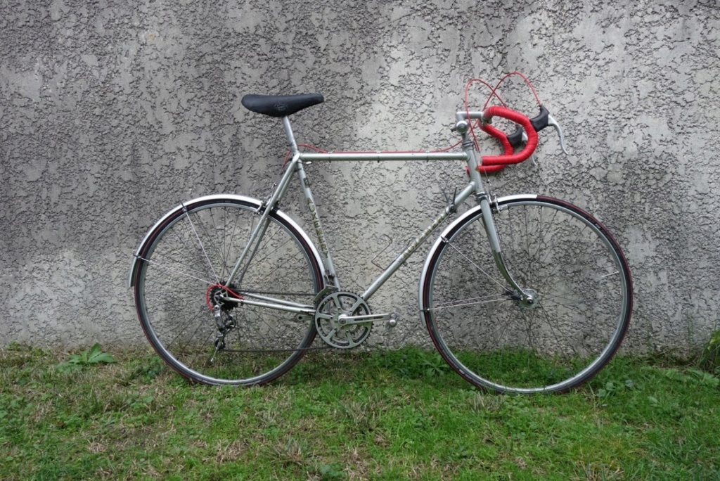 france - Cycle Auxemery - (base Gitane Tour de France de 1976) Dsc07915