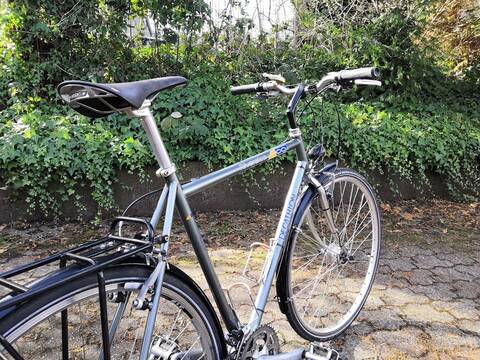 Vtc decathlon riverside 700 sale