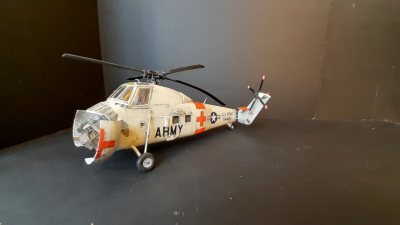 [TRUMPETER] SIKORSKY CH- 34 US ARMY RESCUE Réf 02883   - Page 4 02431
