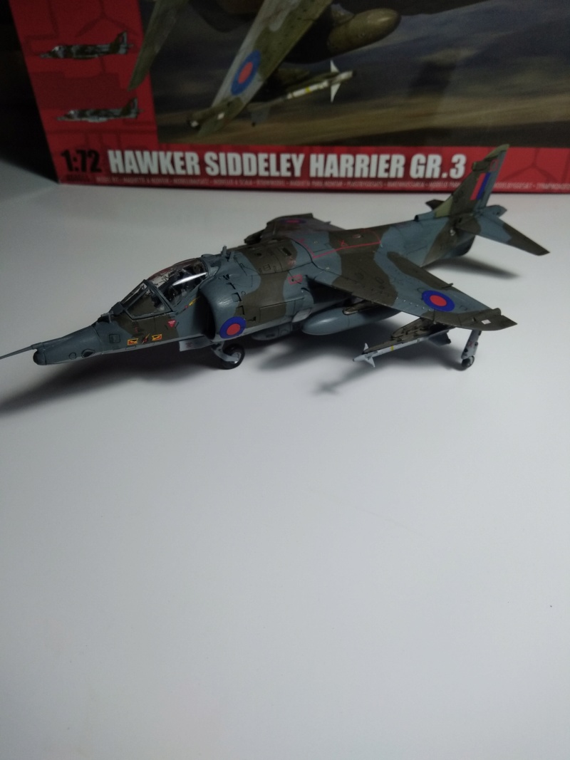 Hawker Harrier GR-3  AIRFIX A04055 02513