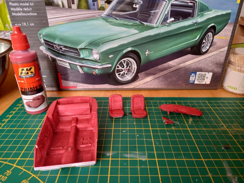 [REVELL]  FORD MUSTANG 2+2 Fastback 65 Réf 07065 - Page 2 20210310