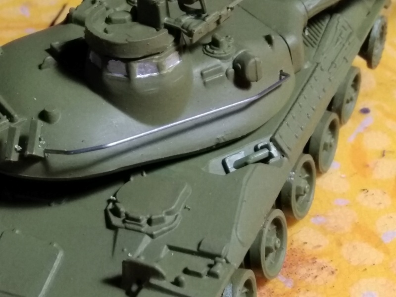 AMX 30 canon de 105 char de combat Réf 79899 Amx-3032