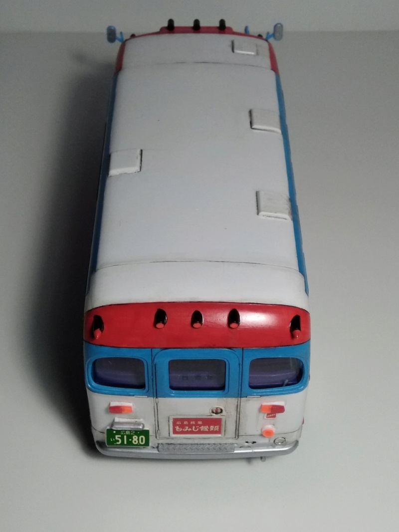 [ARII] ISUZU BONNET BUS made in JAPAN ... 1/32ème  Réf 41032-2400 Bu_01910