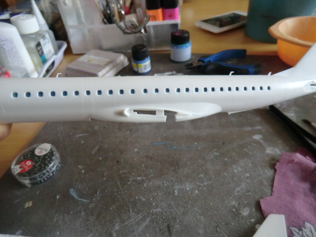 EMBRAER 190 lufthansa 1/144 pour KIKOU-AIRPORT Embrae23