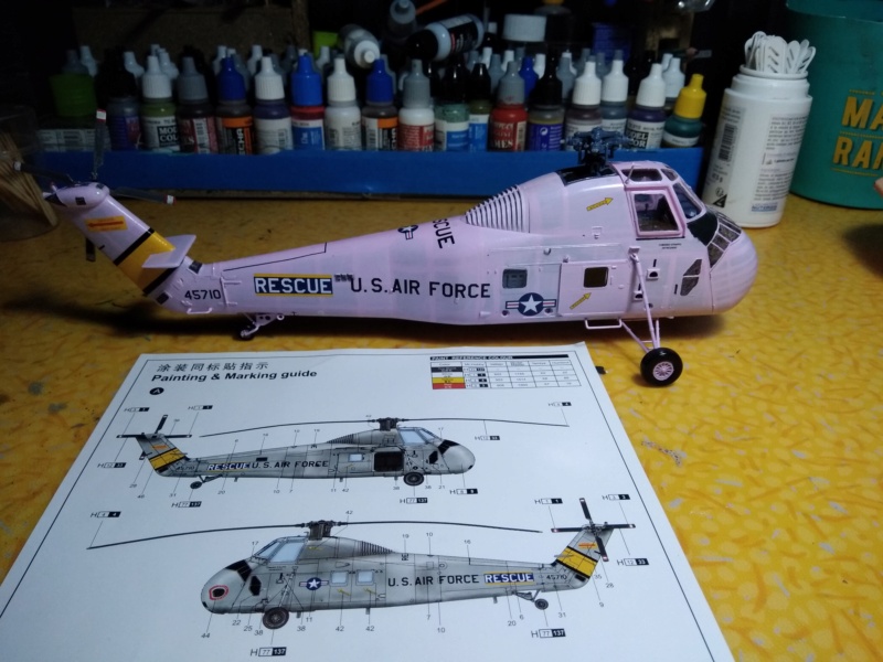 [GALLERY MODELS] SIKORSKY HH-34 J  CHOCTAW USAF Combat Rescue Réf 64104  - Page 3 Hh-34169