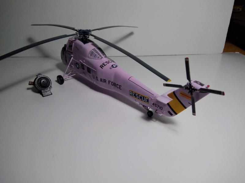 [GALLERY MODELS] SIKORSKY HH-34 J  CHOCTAW USAF Combat Rescue Réf 64104  - Page 3 Hh-34178