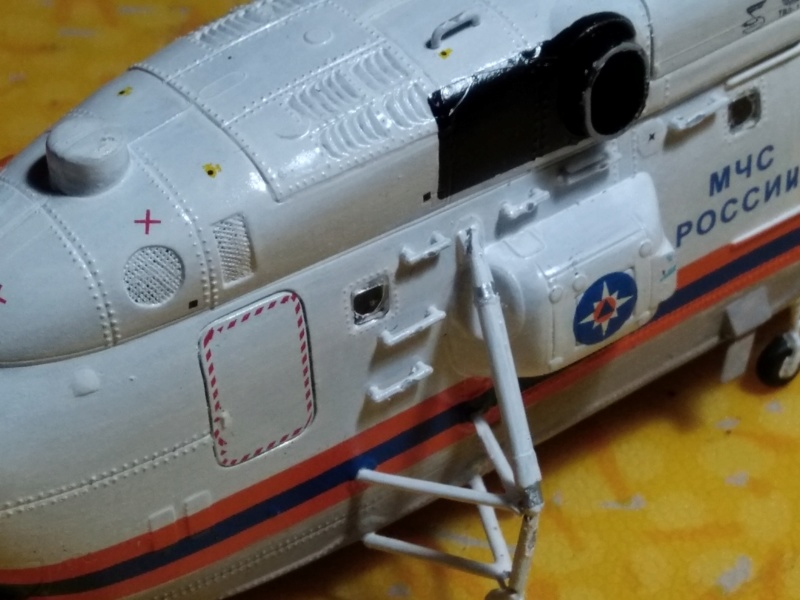 [ZVEZDA] Russian Rescue Hélicopter KAMOV  Ka-27 HELIX 1/72ème Réf 7247 Montage - Page 2 Ka-27436