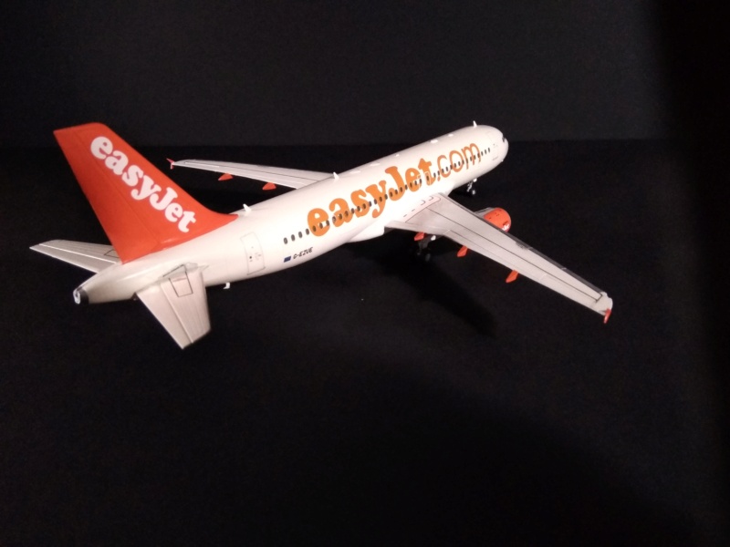 [REVELL] AIRBUS A-320 Cie EASYJET 1/144ème Réf 04272 - Page 2 Kit_fi16