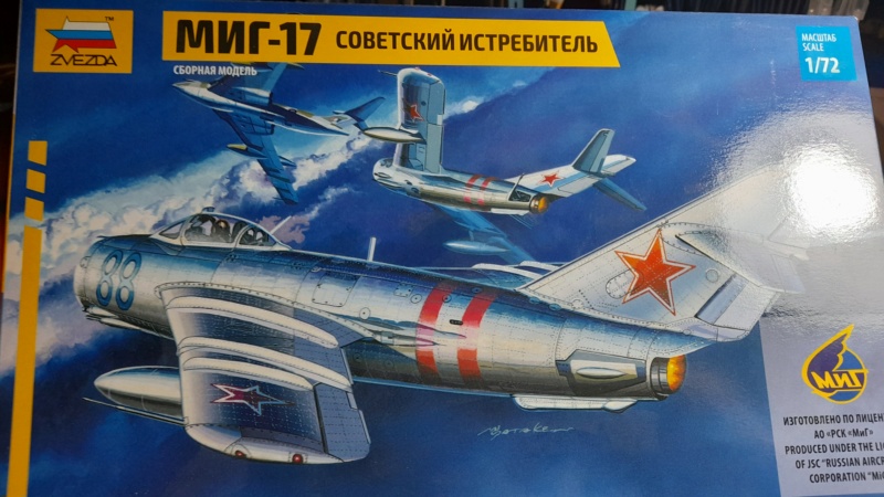 [ZVEZDA] MIKOYAN-GOUREVICH MiG 17 FRESCO Réf 7318  P_00515