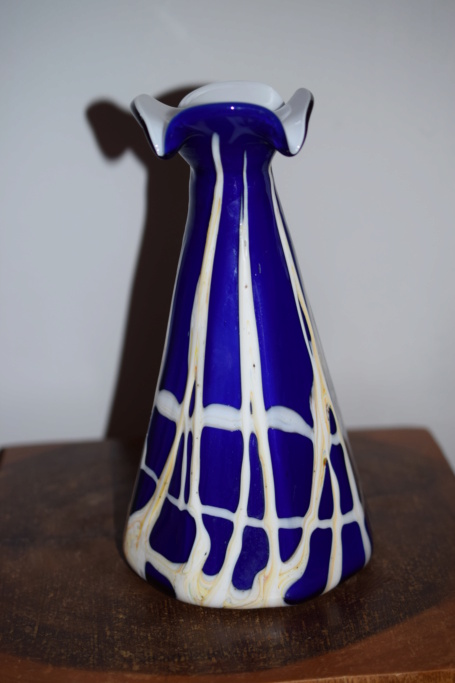 Unknown glass vase maker??? Dsc_1033