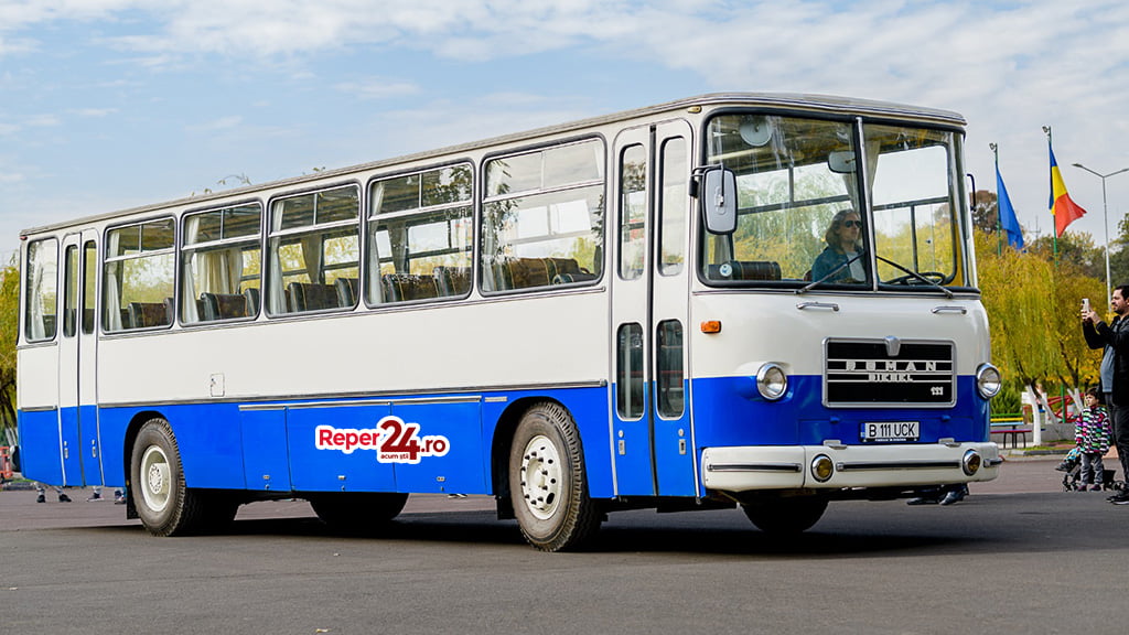 Troleibuze- Autobuze Electrice- Autobuze - Pagina 14 Autobu15