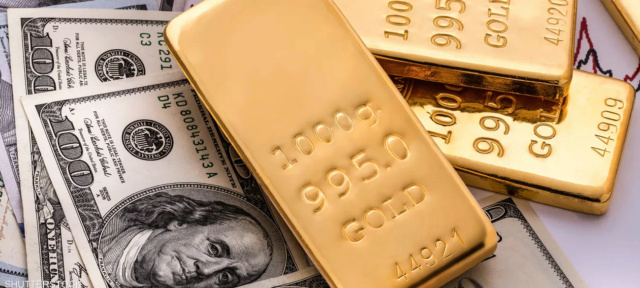 قوة الدولار تضغط على أسعار الذهب 1158-114