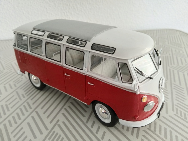 Volkswagen T1 "Samba Bus" [Revell 1/24°] de Tango Zoulou Img_2208