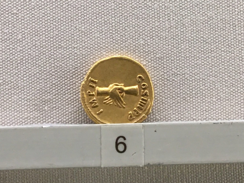 Sala numismatica Museo Nacional Romano en Palazzo Massimo (Alto Imperio), Roma Nerva_11