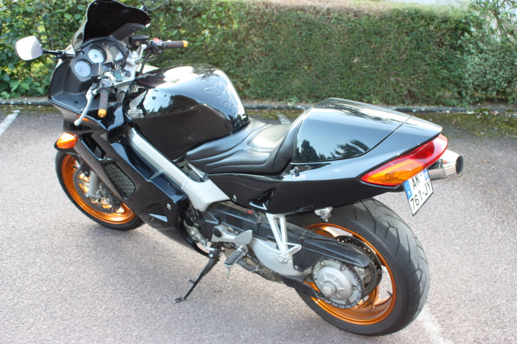 Nouvel ancien Vfr_8010