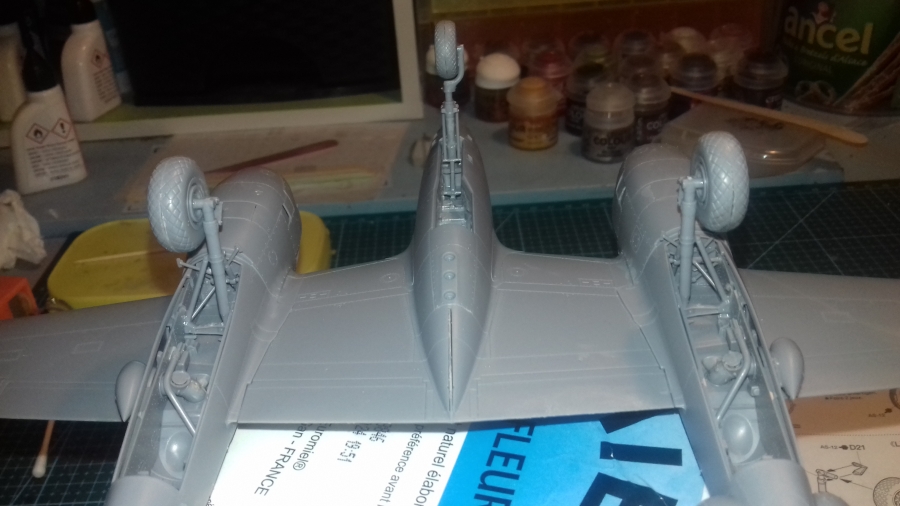 1/48 Lockheed P-38J Lightning Tamiya - Page 4 Pose_d10