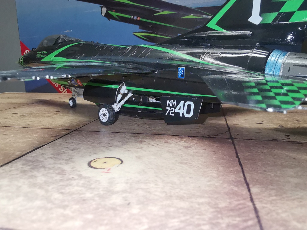  [Italeri] General Dynamics F-16A ADF Fighting Falcon  1/48 Img_2039