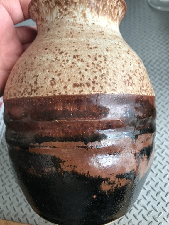 Pottery mark Identification  F602d010