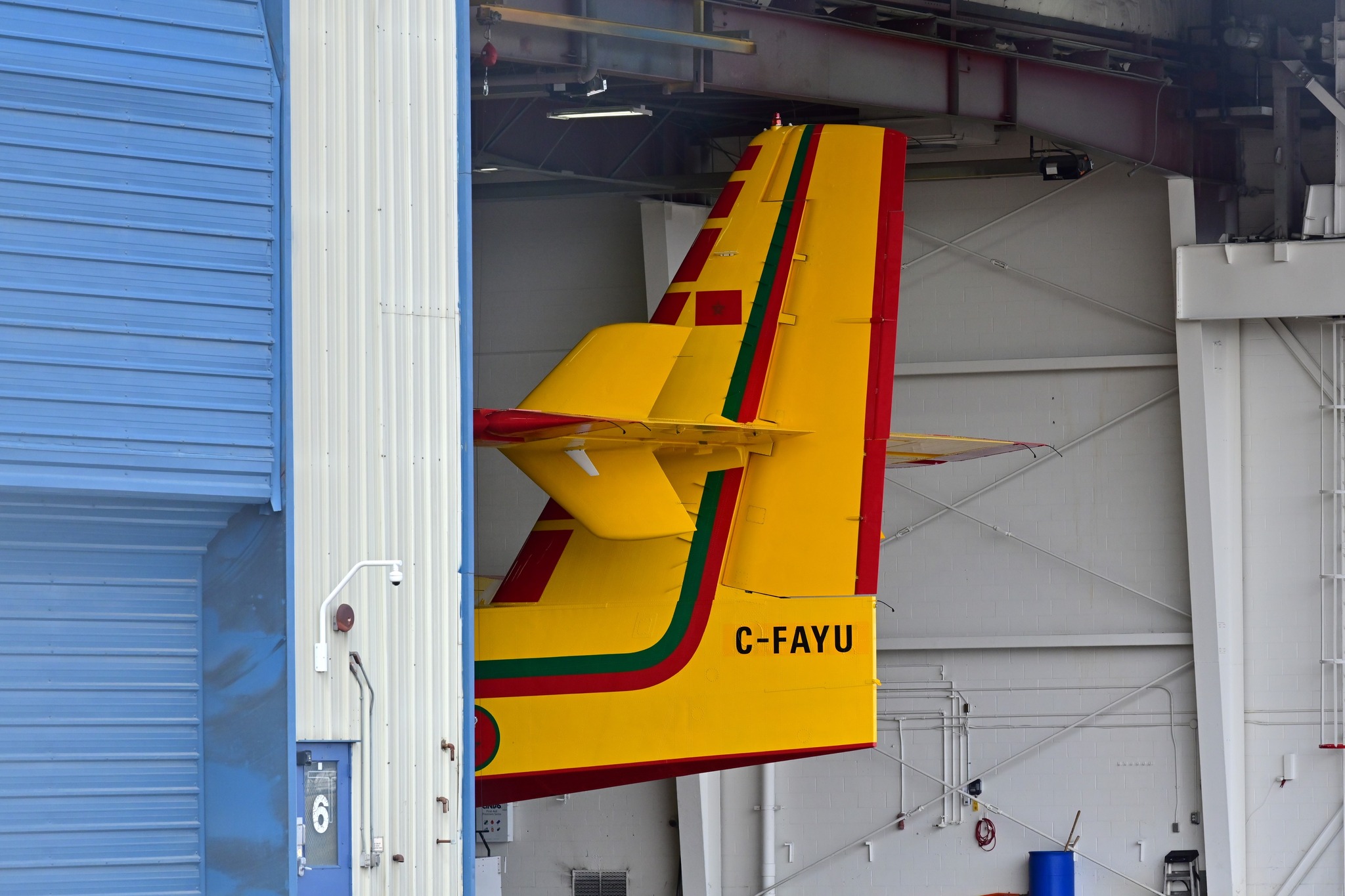 Canadair CL-415 - Page 14 00158