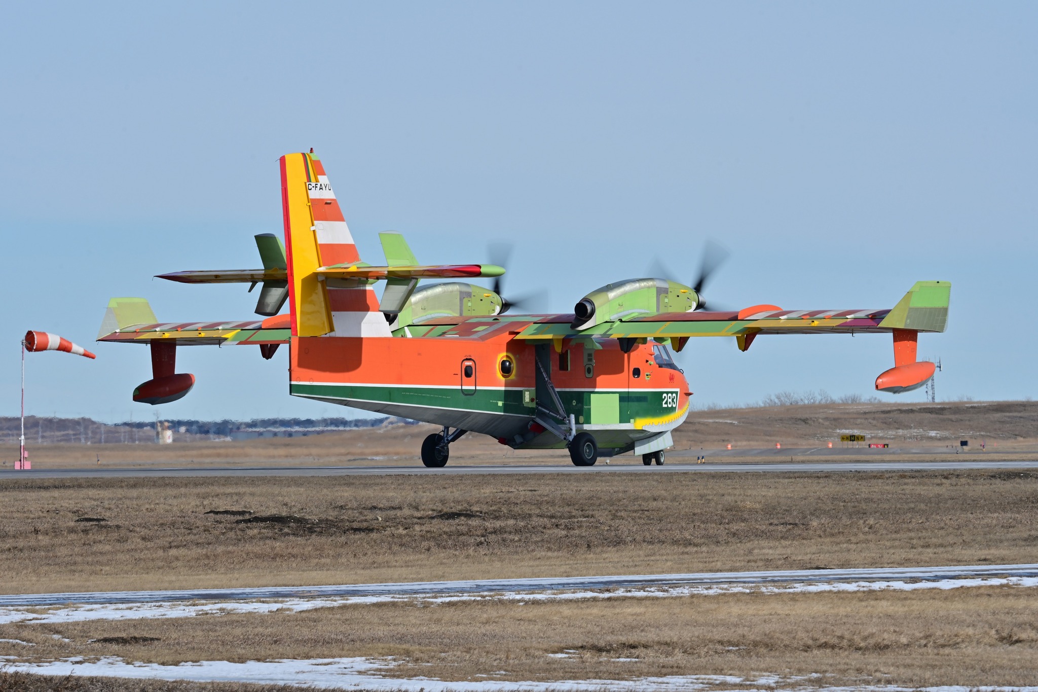 Canadair CL-415 - Page 14 40903910