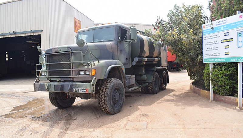 Freightliner M915A3/M916A3 Agroal12