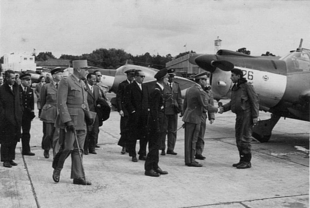 Création de l'aviation des FAR - 19 novembre 1956  Avm_1710