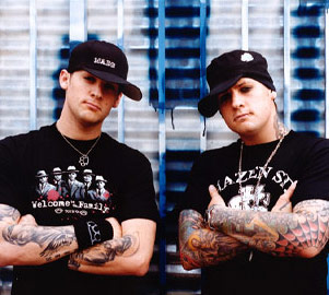 good charLotte resimLeri !.. Good_c10