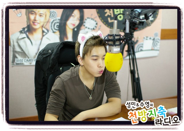 [PIX] Official Chunji and Sukira / Kiss the Radio Pictures (old) 11997914