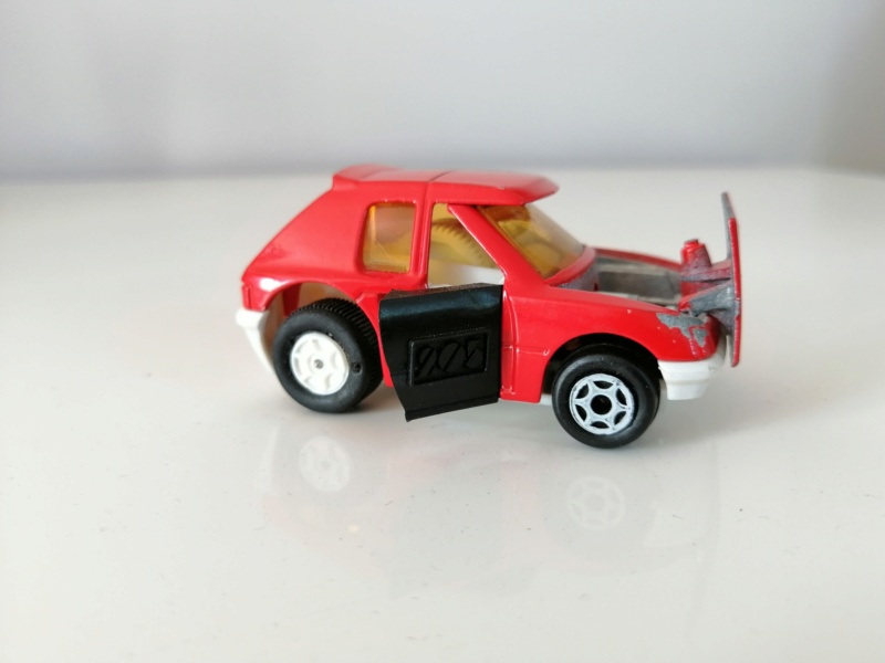 PEUGEOT 205 TURBOOM Img_1868