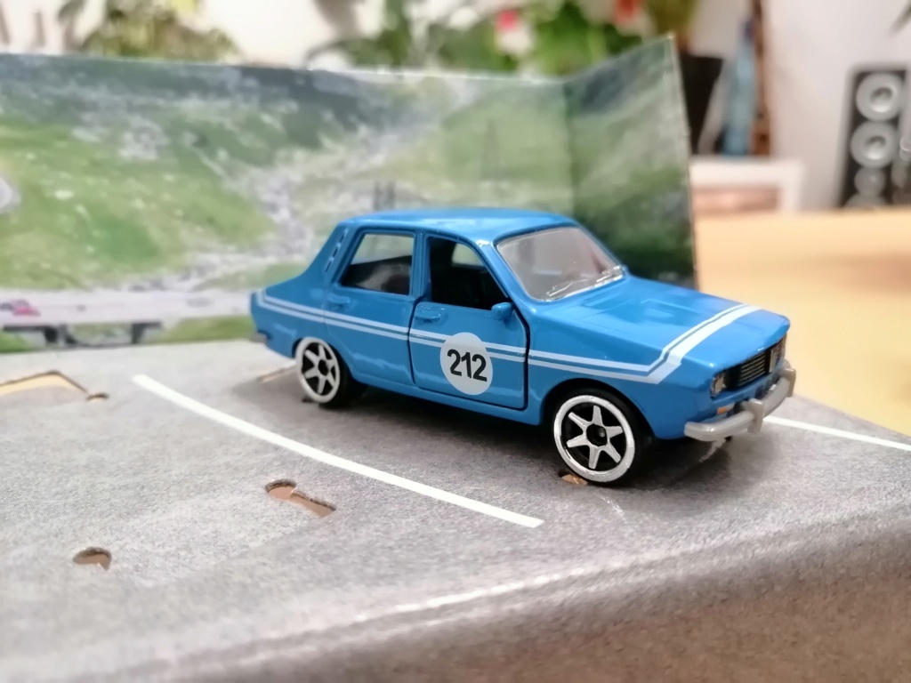 N°210D DACIA 1300 Img_3436
