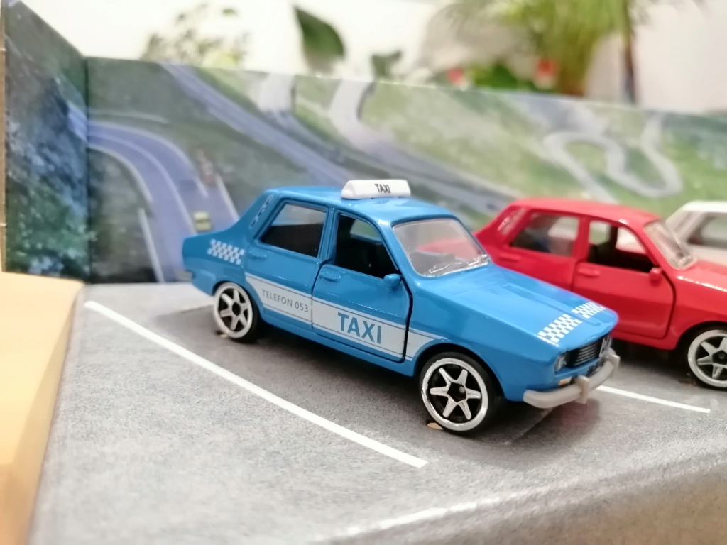 N°210D DACIA 1300 Img_3437