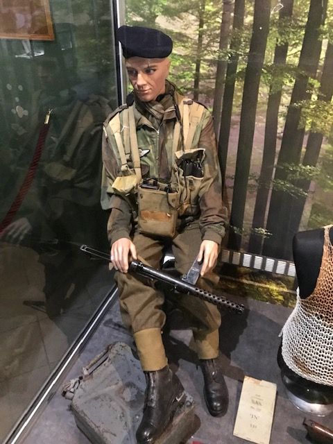 Musée Mémorial des Parachutistes de Pau Pau_910