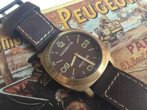 Montre deals sans trotteuse