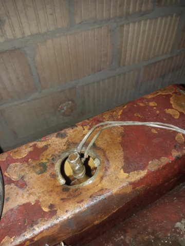 RENAULT - (Recherche) Bouchon de radiateur + cache-soupape Renault 263 20190918