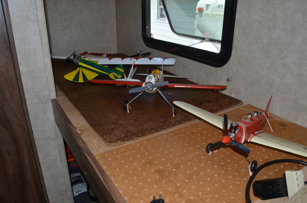 Sentral Illinois Radio Society "Vintage Model Aviation Celebration" Still MORE Fun!!!! Dsc_0134
