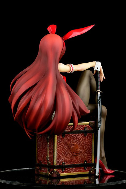 Fairy tail erza scarlet bunny girl type rosso.  15552925
