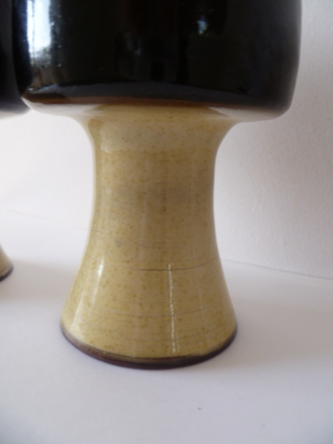 Devonware colour clay - two hollow stem goblets P1520312