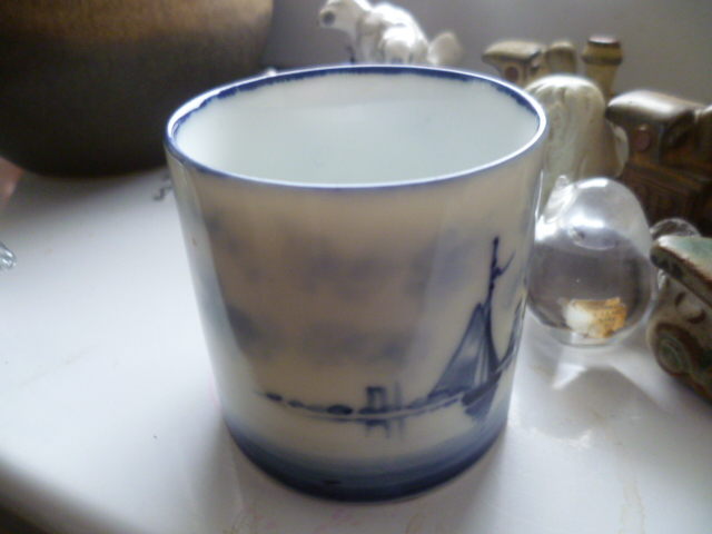 Likely Delft Swaine and Co Germany Coffee Cup but A Girl and Dog Lithophane P1710412