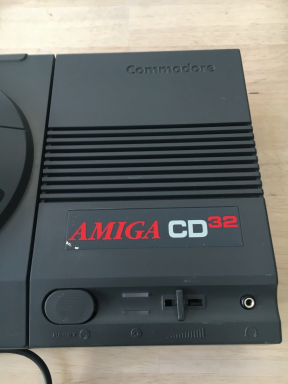 [VENDU] Console Amiga CD32 RGB FR Img_8414