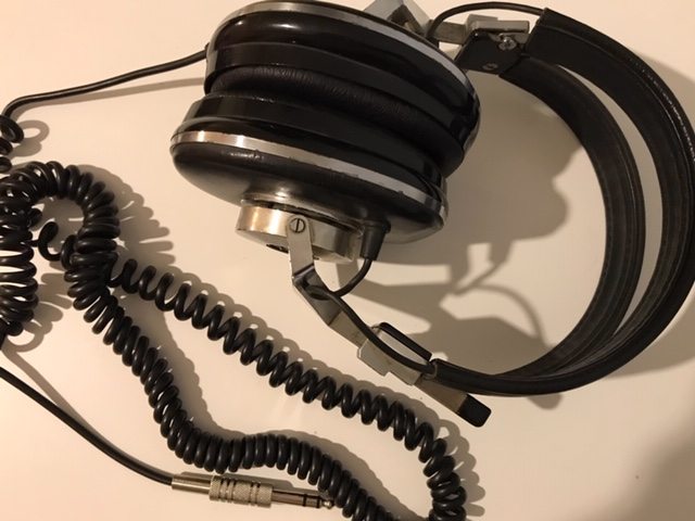 Descubriendo el vintage también en los auriculares 6_pion10