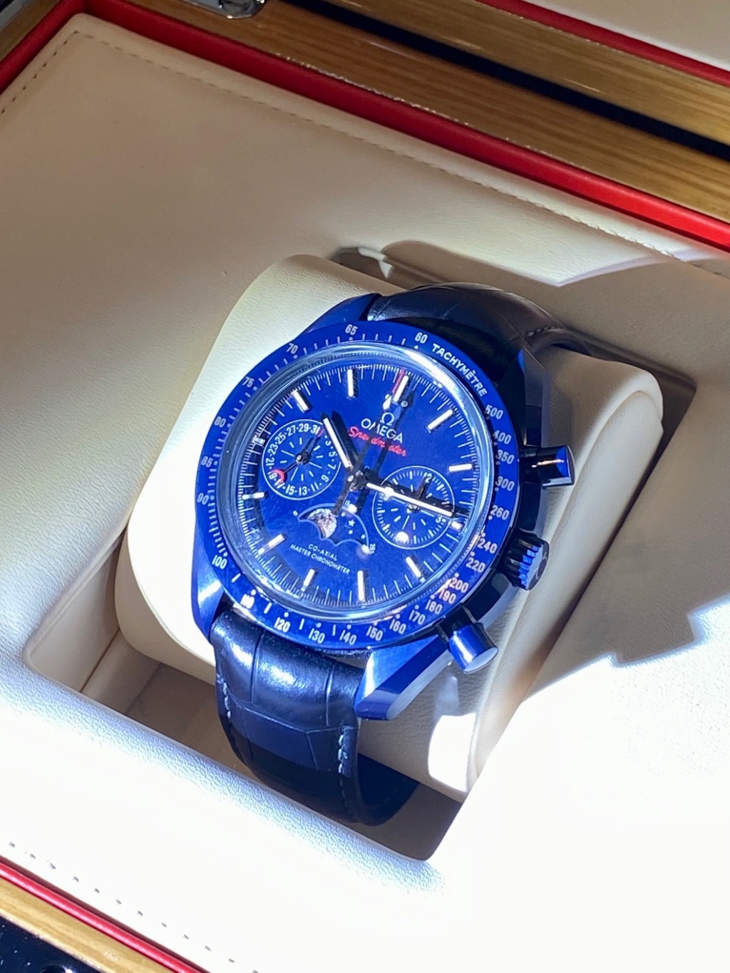 [Baisse de prix][Vends] Omega Omega Speedmaster Moonwatch Dark Blue Céramique Img_9933