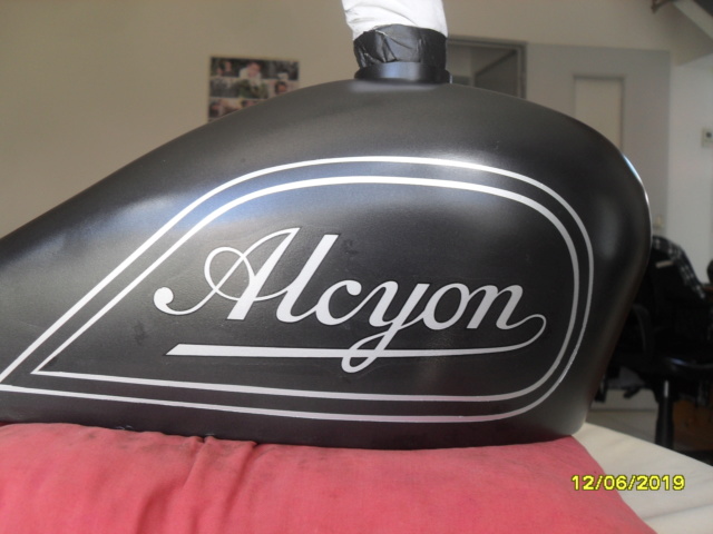 alcyon  175 cc  1933 type legere - Page 2 Sdc10175