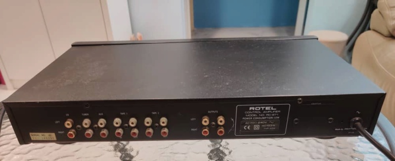 Rotel pre amplifier (used) Whats392