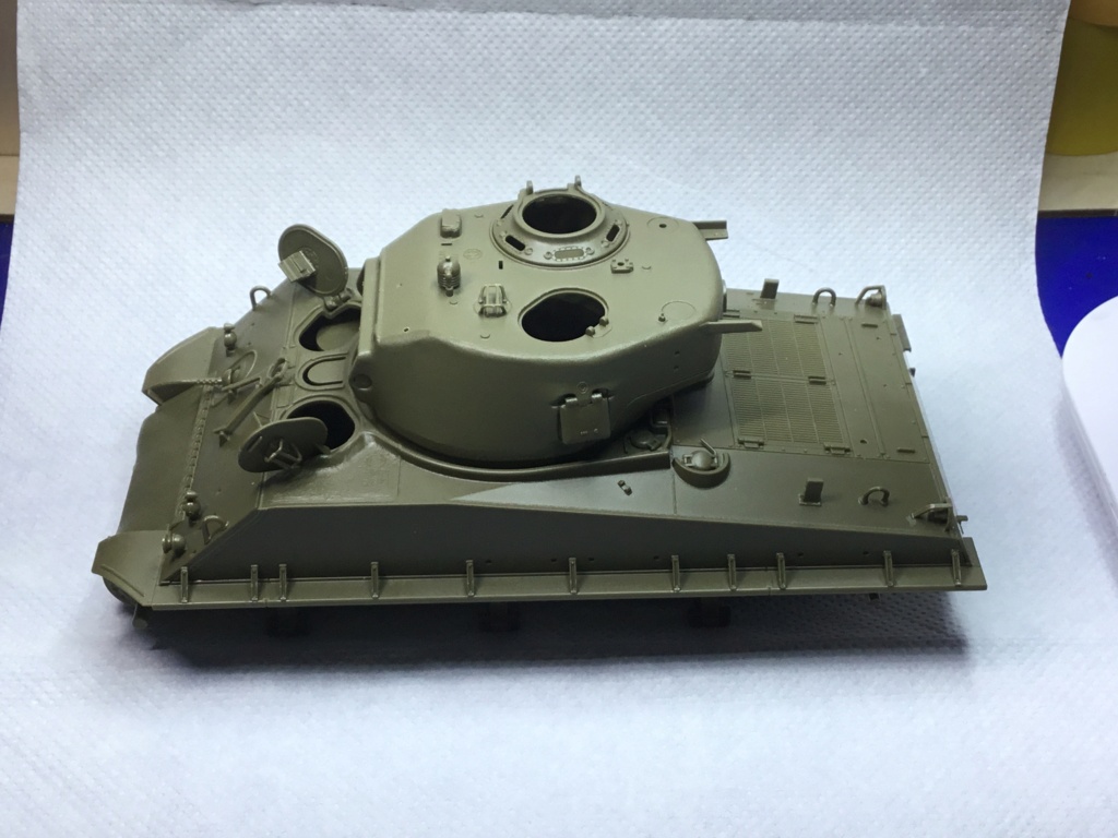 mon tout premier char : M4A3E8 Sherman   Easy Eight TAMIYA 1/35 - Page 3 10442710